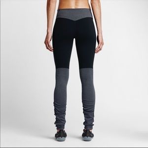 Nike legendary women’s leggings